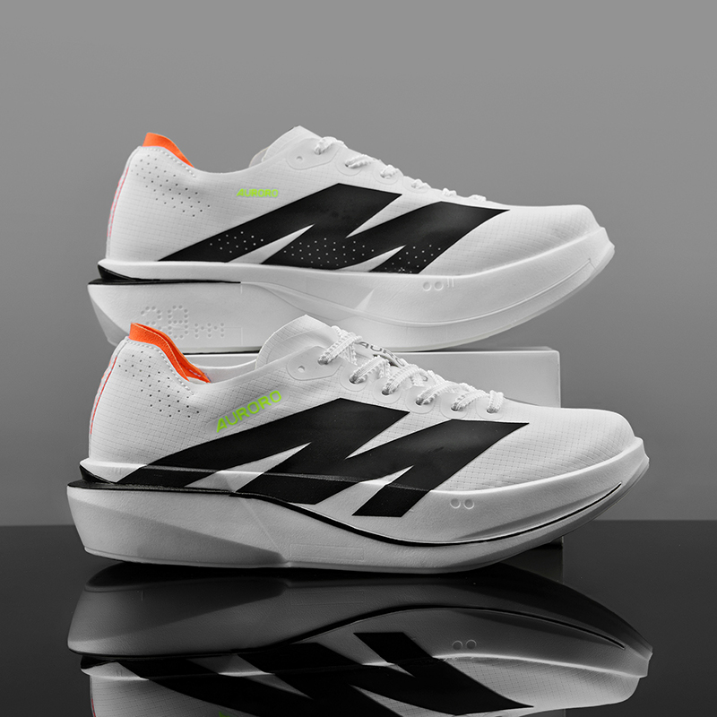 Sepatu Lari Pria Carbon Board  - Running Gear Ladies ulasan dan harga