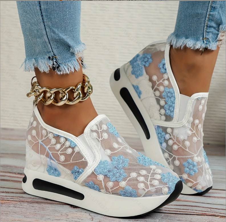 Sepatu Olahraga Wanita Platfor - Running Gear Ladies ulasan dan harga